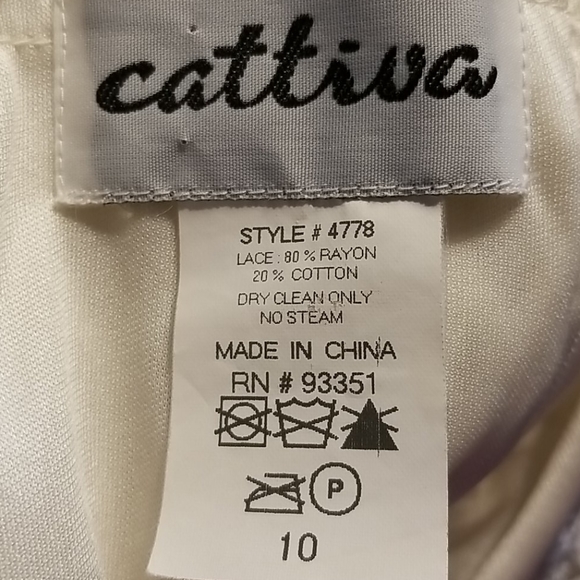 CATTIVA NWT Beautiful Special Occasion Gown Ivory  10 - Picture 12 of 14